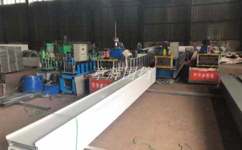 簡易圍擋在防火安全方面有哪些應(yīng)用場景？（簡易圍擋在火災(zāi)防護(hù)中的作用分析）